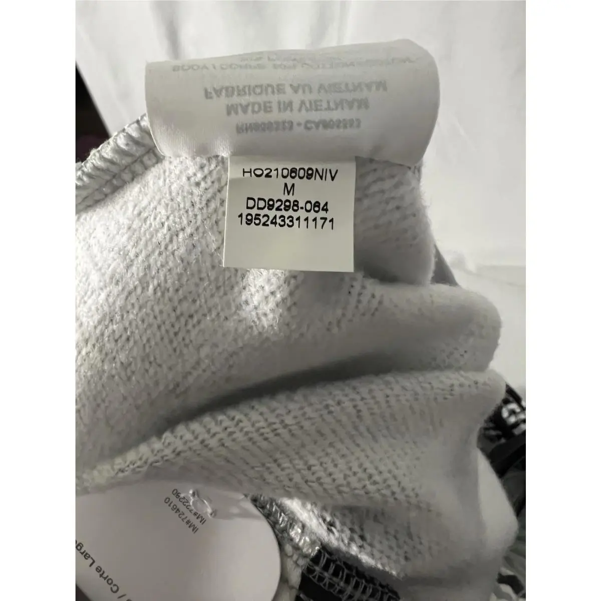 Nike clothing - DD9298 - DD9298 - Gray (UPC: 195243311140) 3