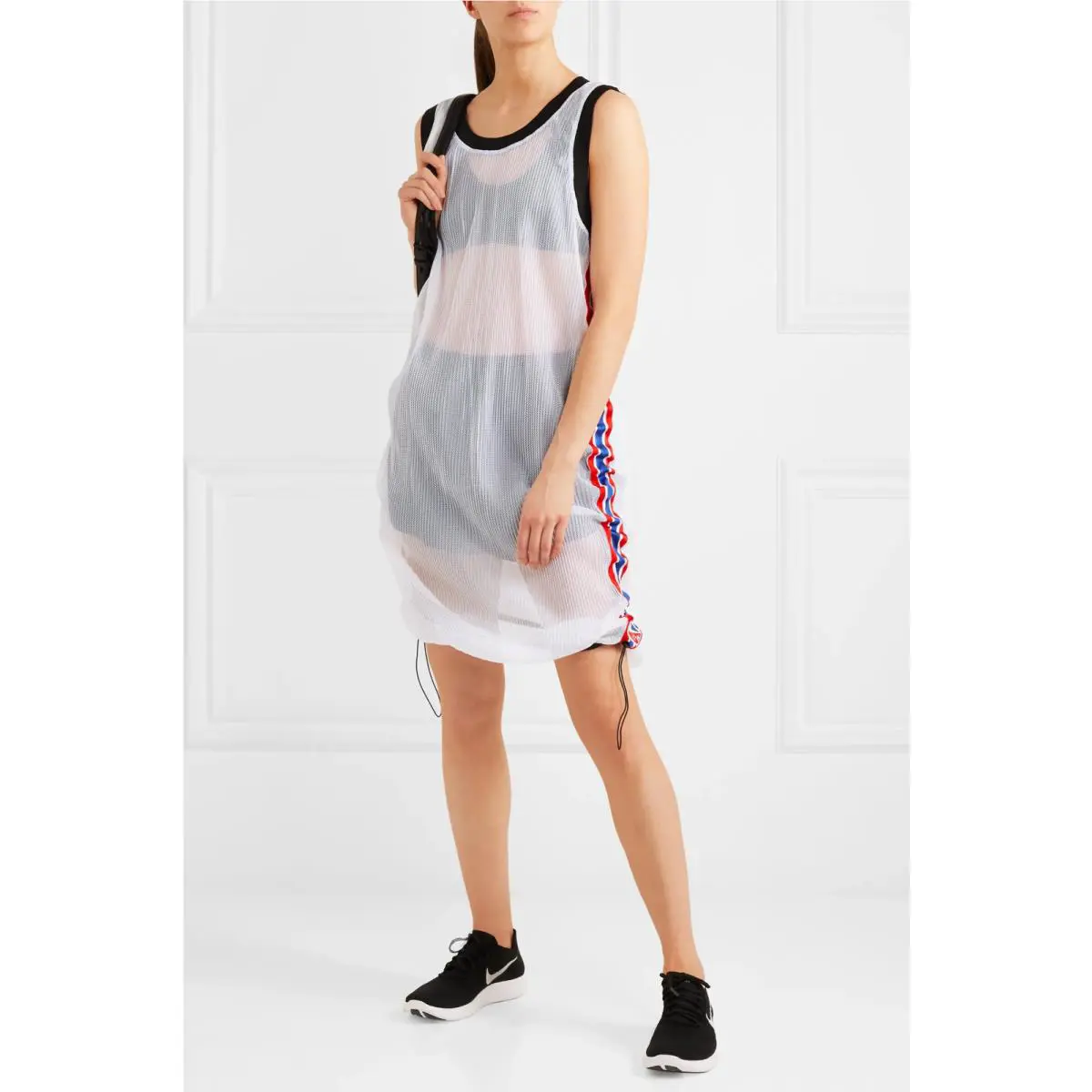 Nike clothing - White (UPC: 091202011161) 0