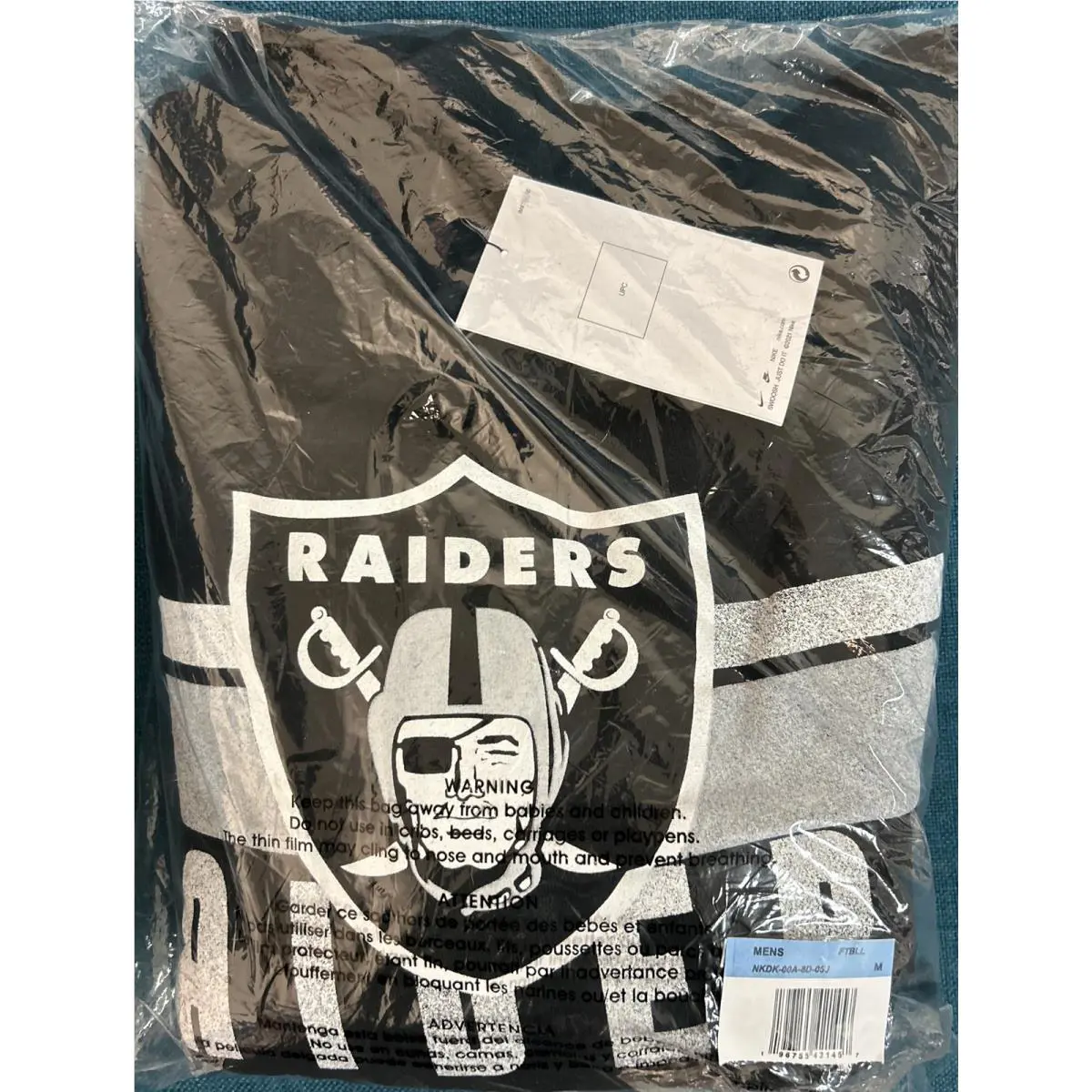 Nike clothing - Black, Manufacturer: Black (UPC: 0196755421457) 1