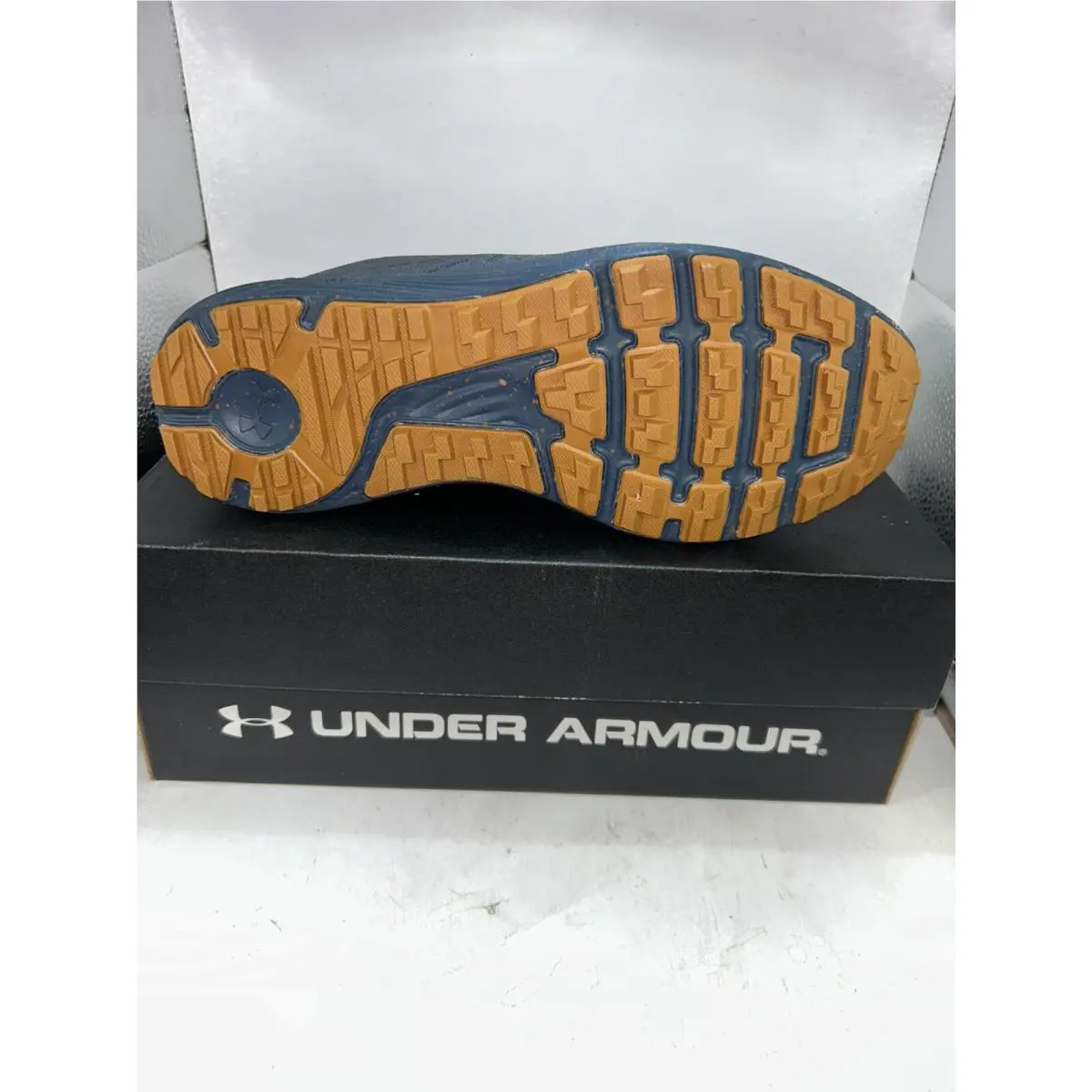 Under Armour shoes - Under Armour Charged Bandit - Charged Bandit - Gray 0