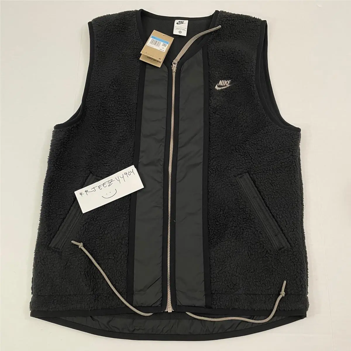 Mens Size M Nike Sportswear High Pile Fleece Fleece Vest DD5025-010 Black