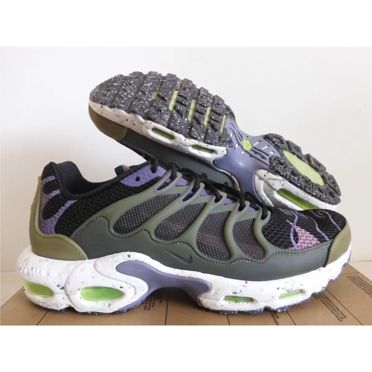 Nike shoes - Nike Air Max Plus - Air Max Plus - DN4590-004 - Black (UPC: 196149379166) 0