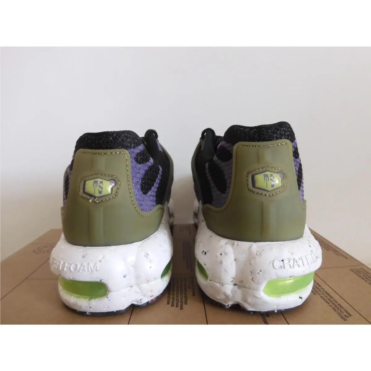 Nike shoes - Nike Air Max Plus - Air Max Plus - DN4590-004 - Black (UPC: 196149379166) 3