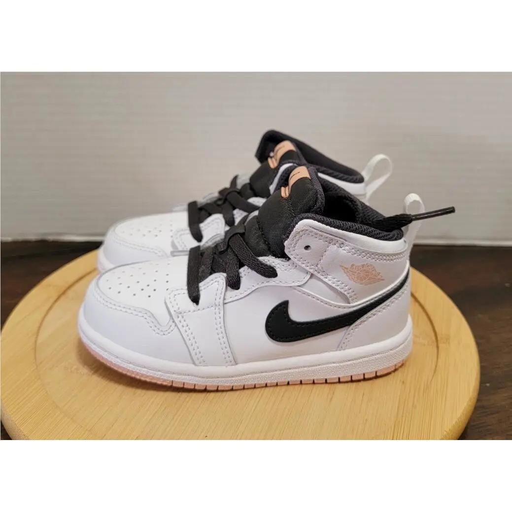 Nike shoes - Jordan 1 - 640735-180 - White 2
