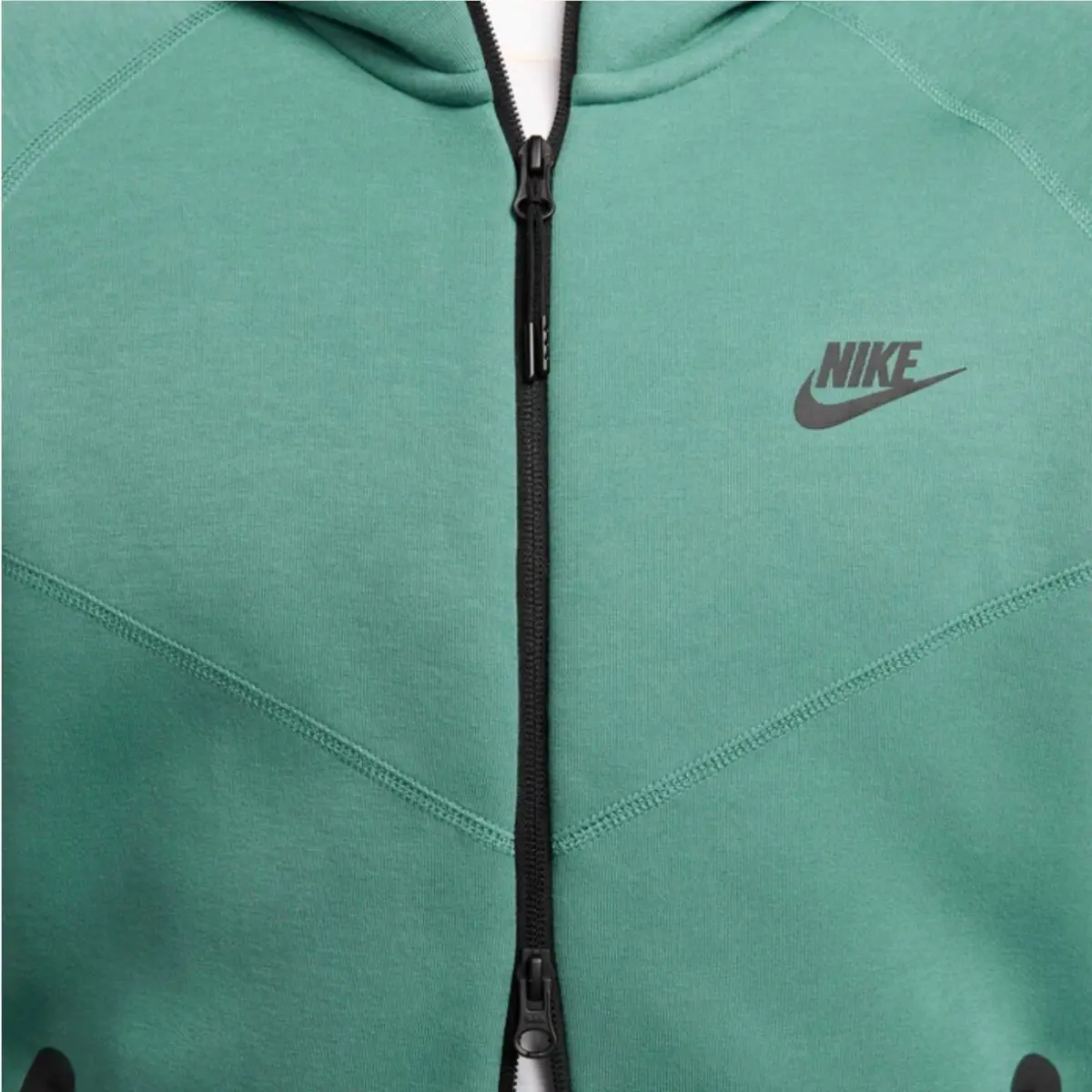 Nike clothing - Green 2