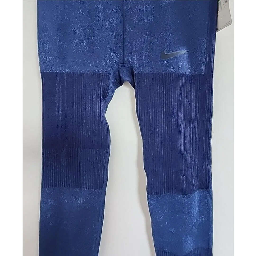 Nike clothing - Blue 2