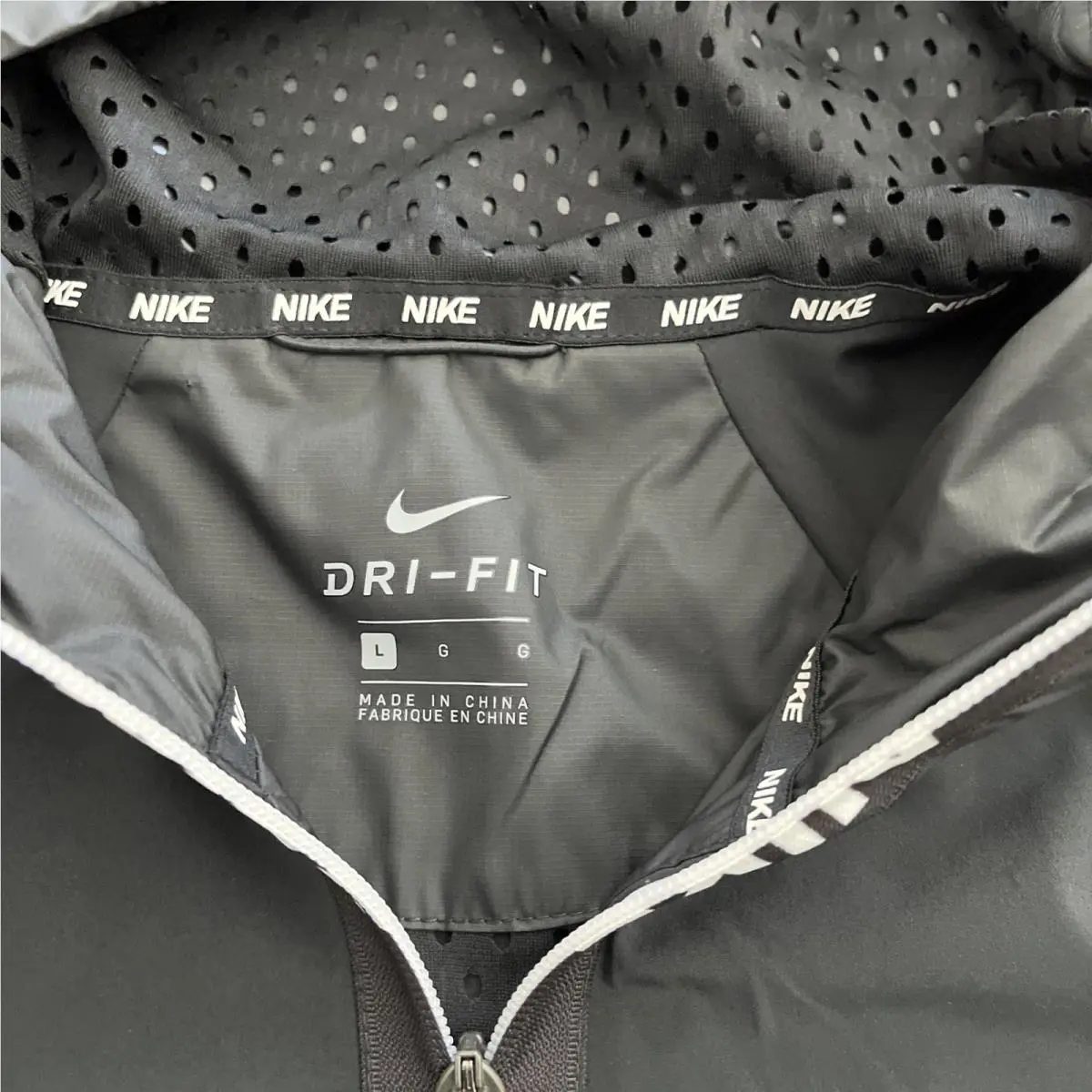 Nike clothing - Black 5