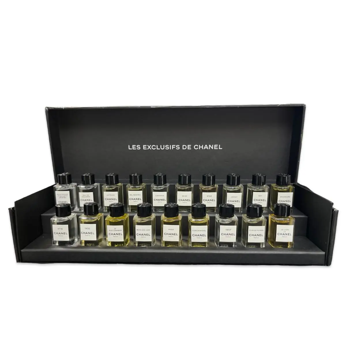 Chanel Les Exclusifs de Chanel Limited Edition 19pc Discovery Set 4mL Read