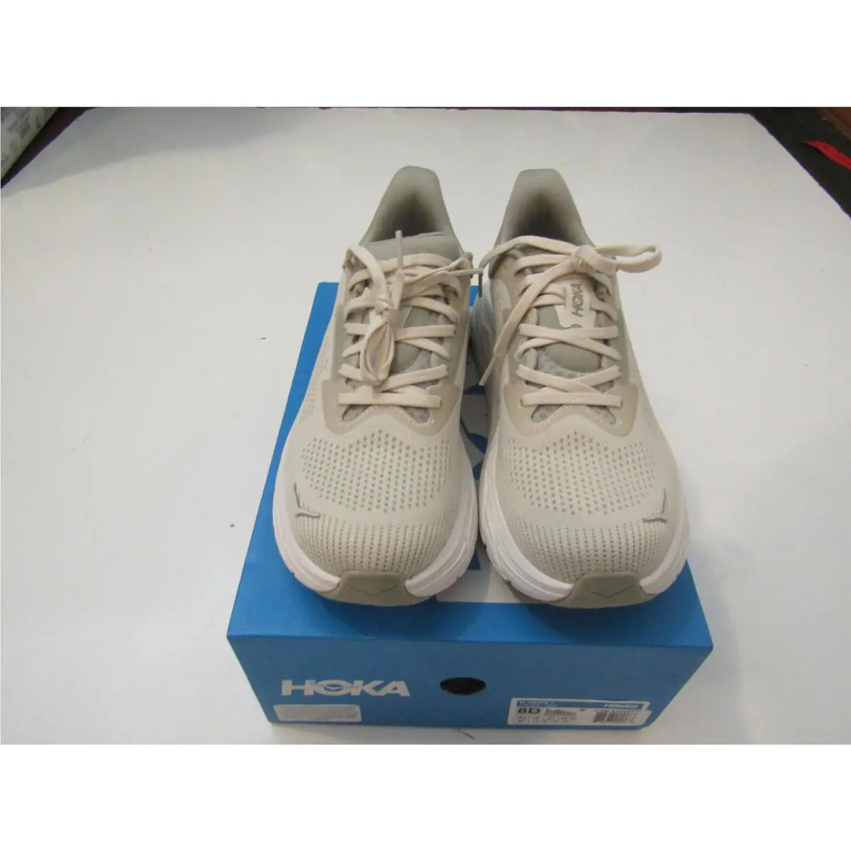 Hoka shoes - Hoka One One Arahi 7 - Beige (UPC: 197634104973) 0
