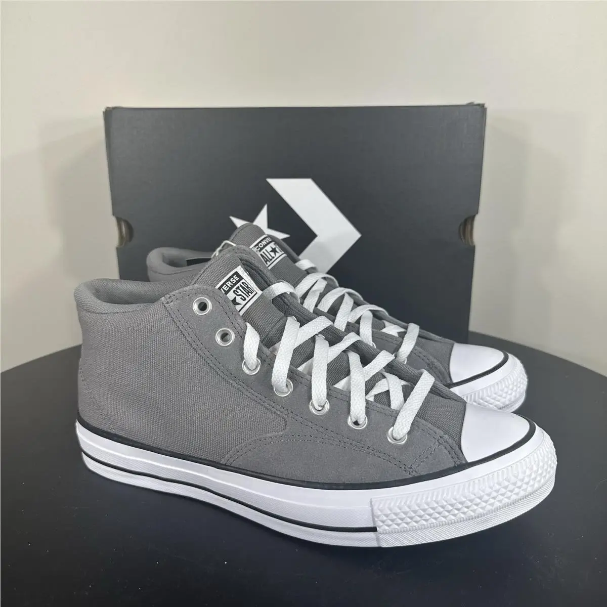 Converse Chuck Taylor All Star Mid Malden Street Sharkskin White Black Size 10