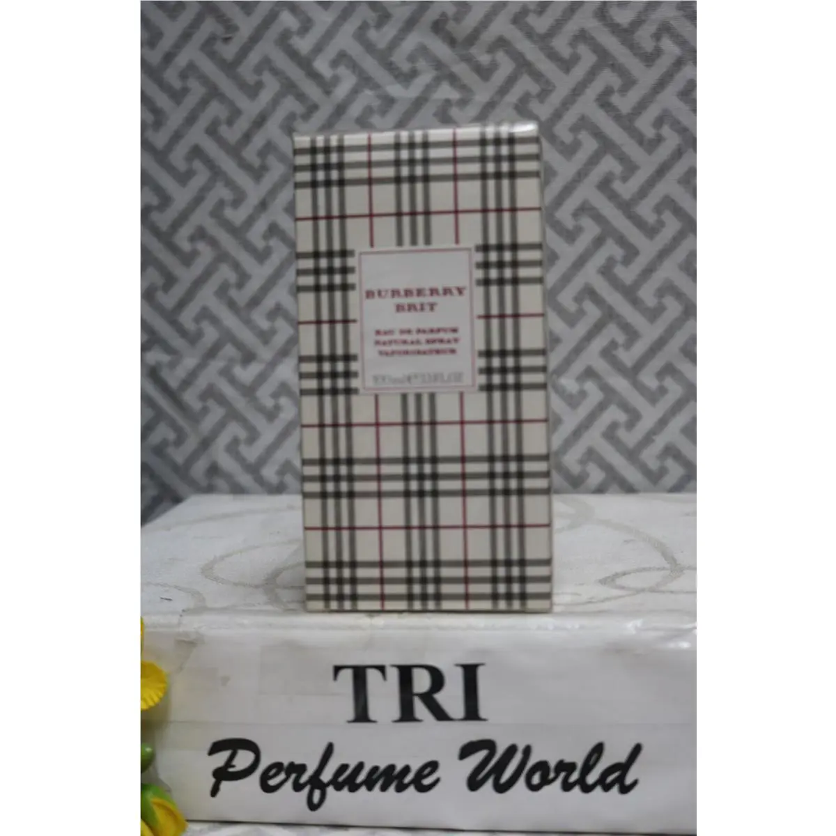 Burberry Brit Eau de Parfum Women Spray 3.3 Fl. Oz. Batch Code AE51E253