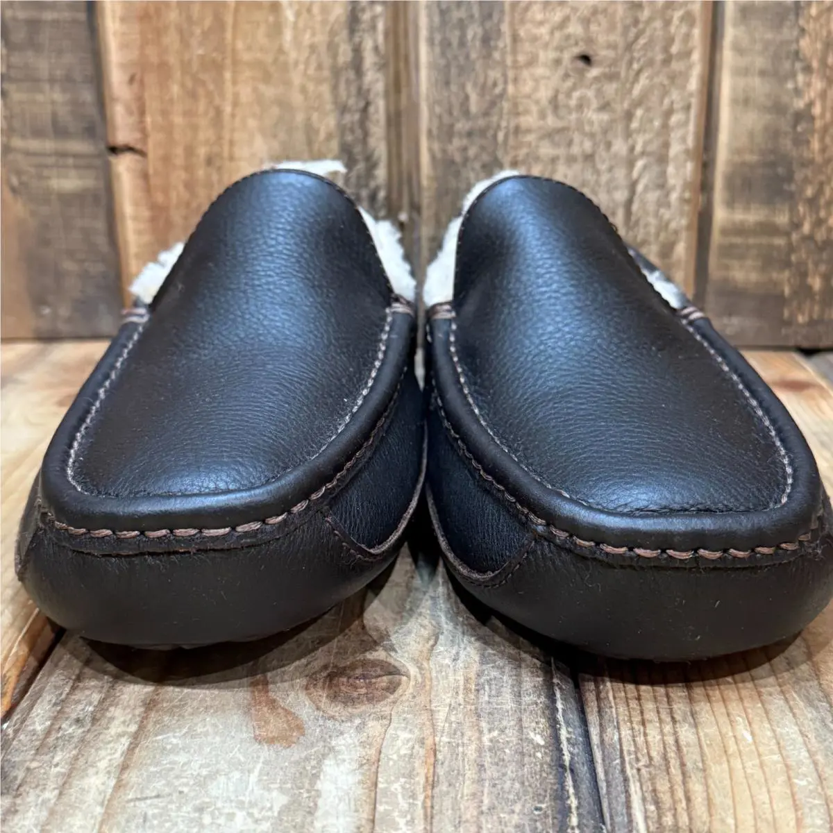 UGG shoes - ASCOT LEATHER - ASCOT LEATHER - 5379 - Brown (UPC: 889830076641) 1