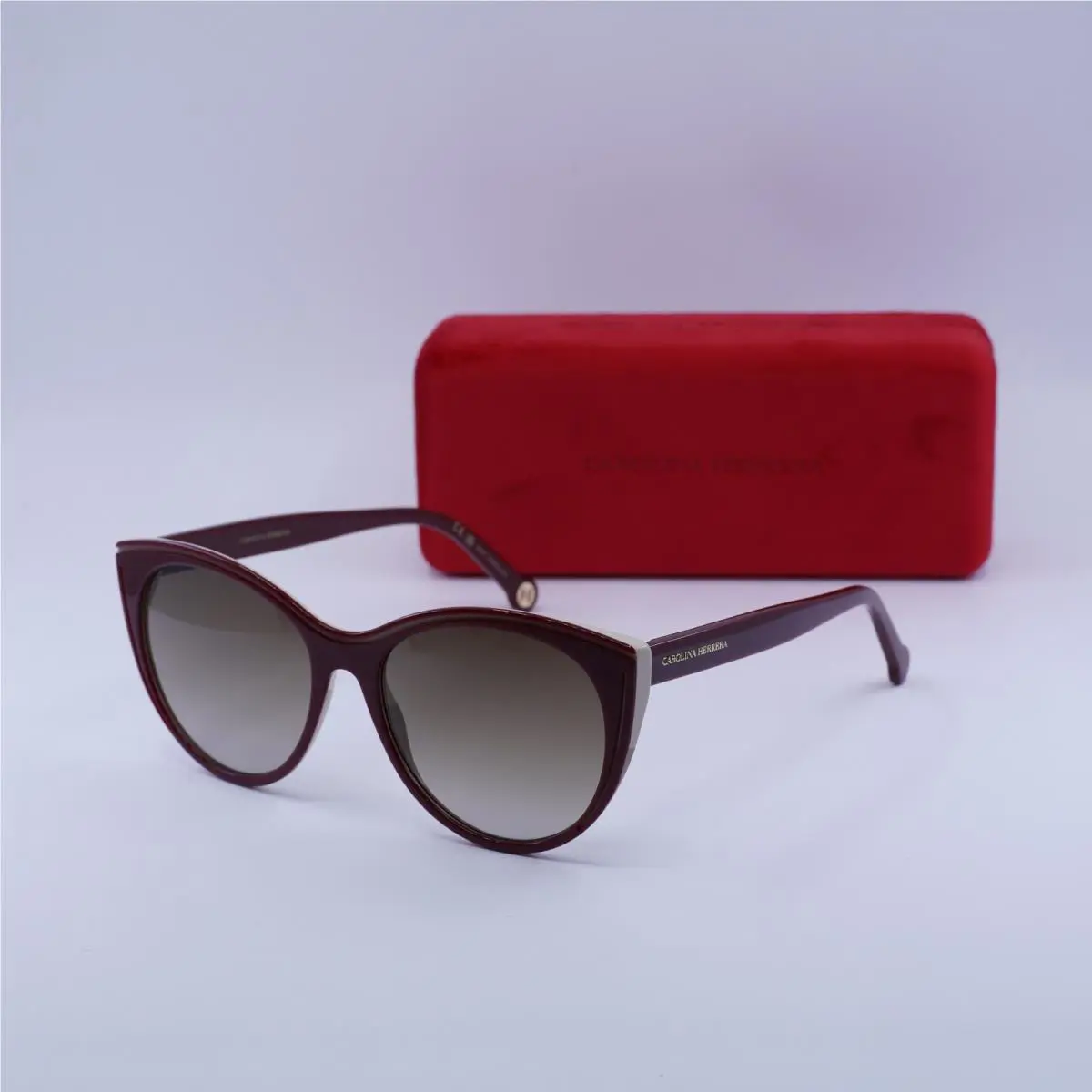 Carolina Herrera Her 0142/S 0R9S HA Burgundy/brown Gradient 56-17-145