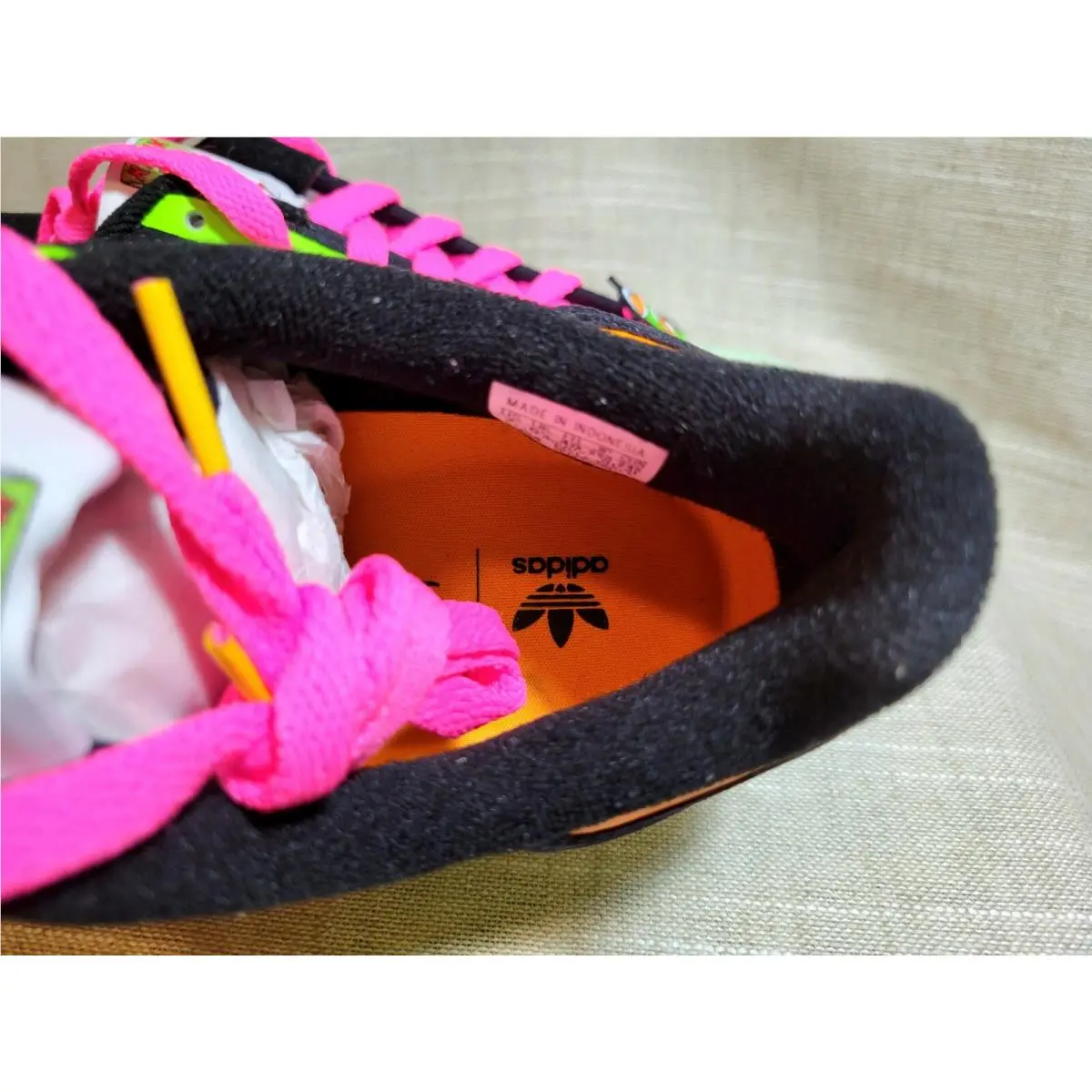 Adidas shoes - ADIDAS Superstar Simpsons Squishe - Superstar Simpsons Squishe - H05789 - Multicolor 6