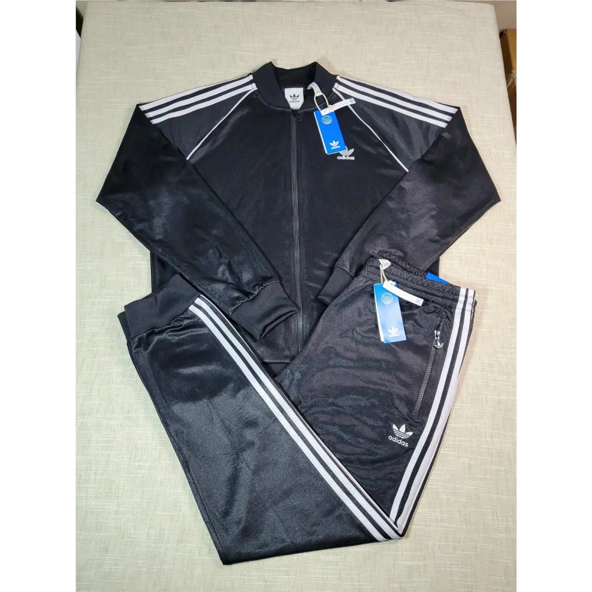 Adidas clothing - Black 11