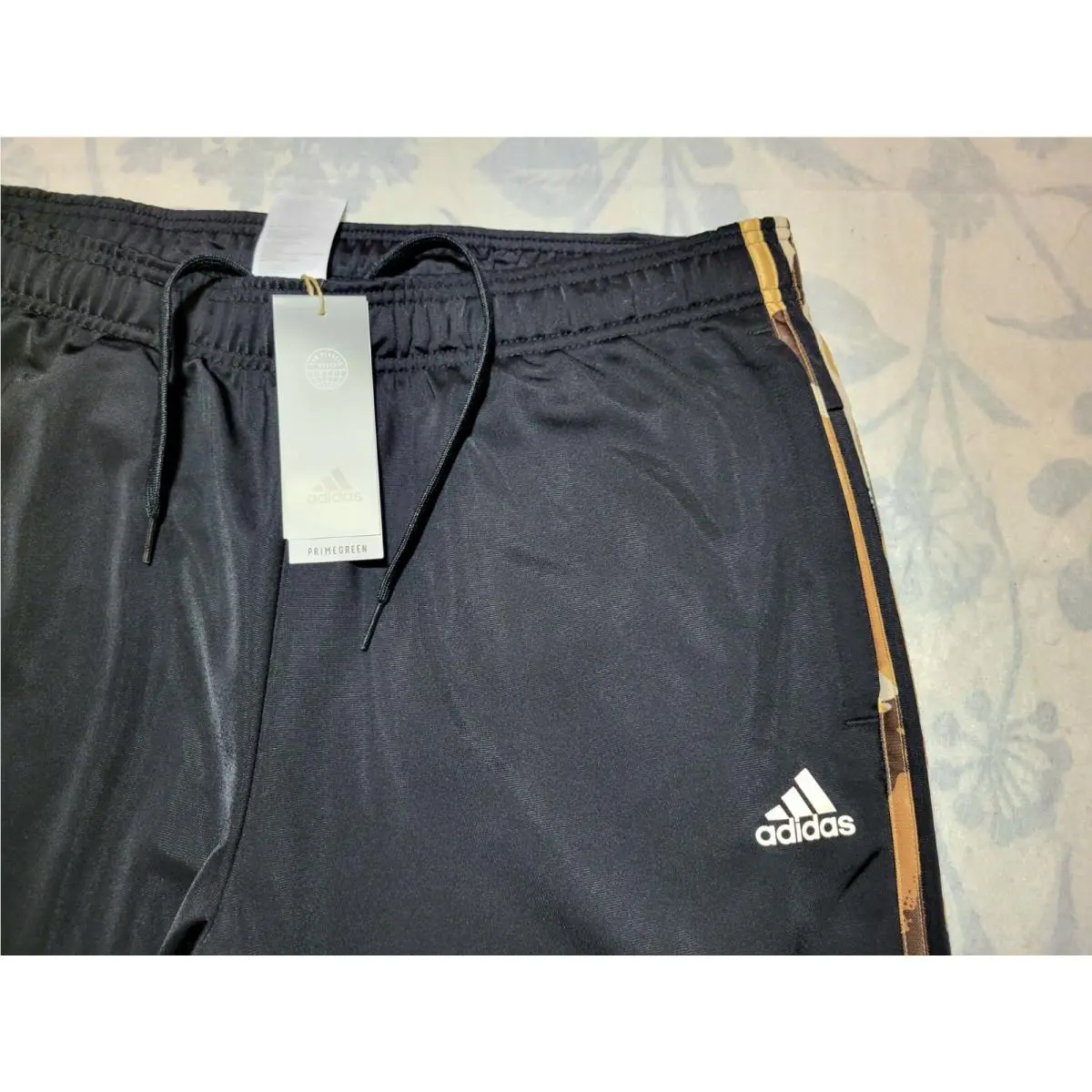 Adidas clothing - Adidas 3 Stripes Tricot - Stripes Tricot - Black/Brown 9