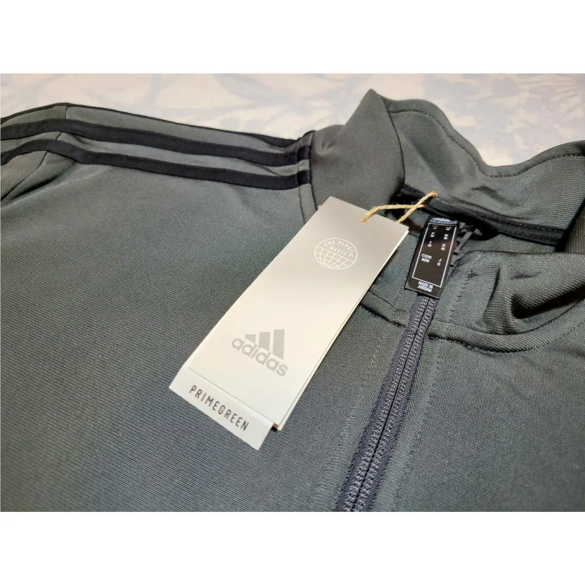 Adidas clothing - Gray/Camo 4