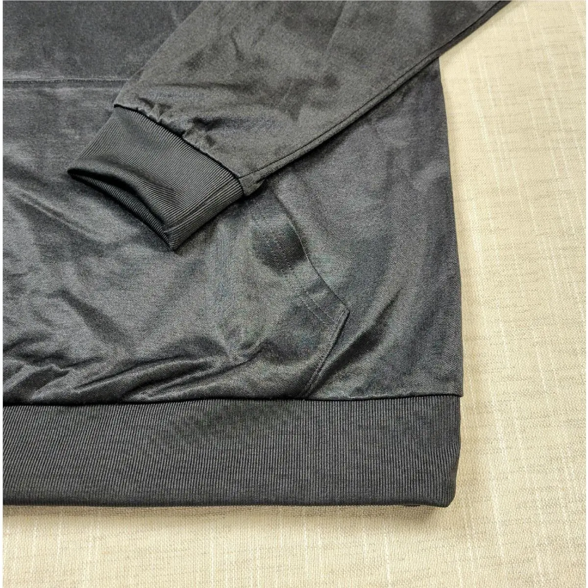 Adidas clothing - HC1922 - HC1922 - Black White 2