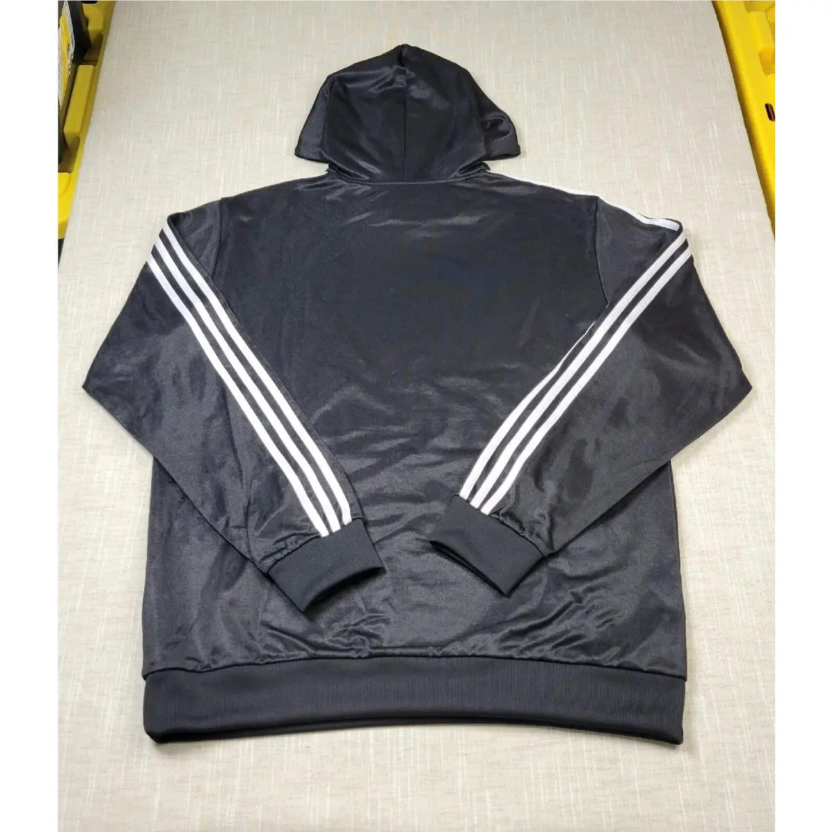 Adidas clothing - HC1922 - HC1922 - Black White 0