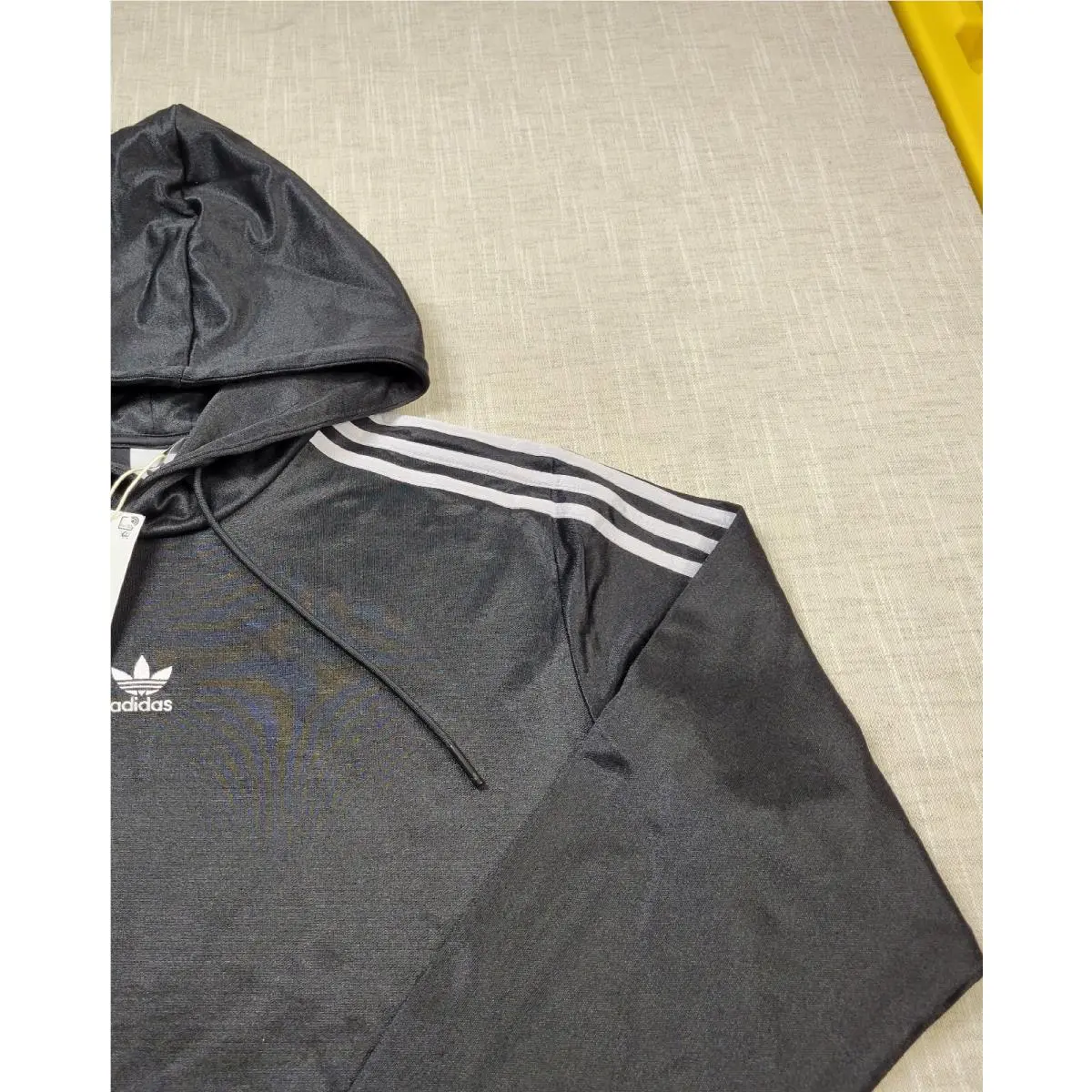 Adidas clothing - HC1922 - HC1922 - Black White 1