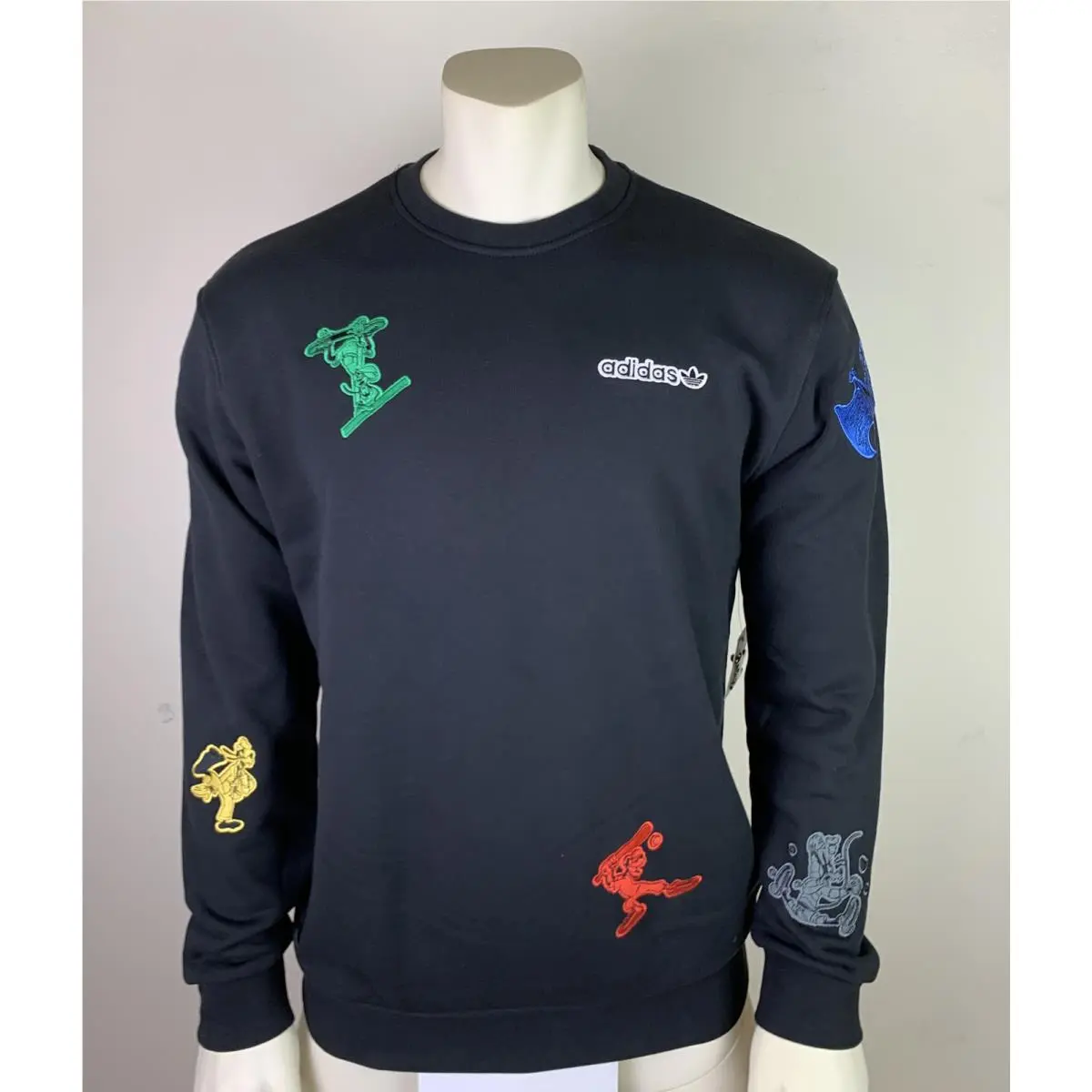 Disney X Adidas Originals Goofy Men’s Sweatshirt Crew Neck Black Sweater