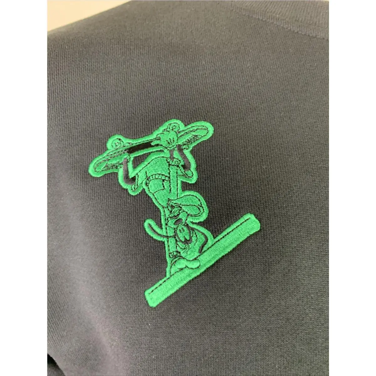 Adidas clothing - Black 1