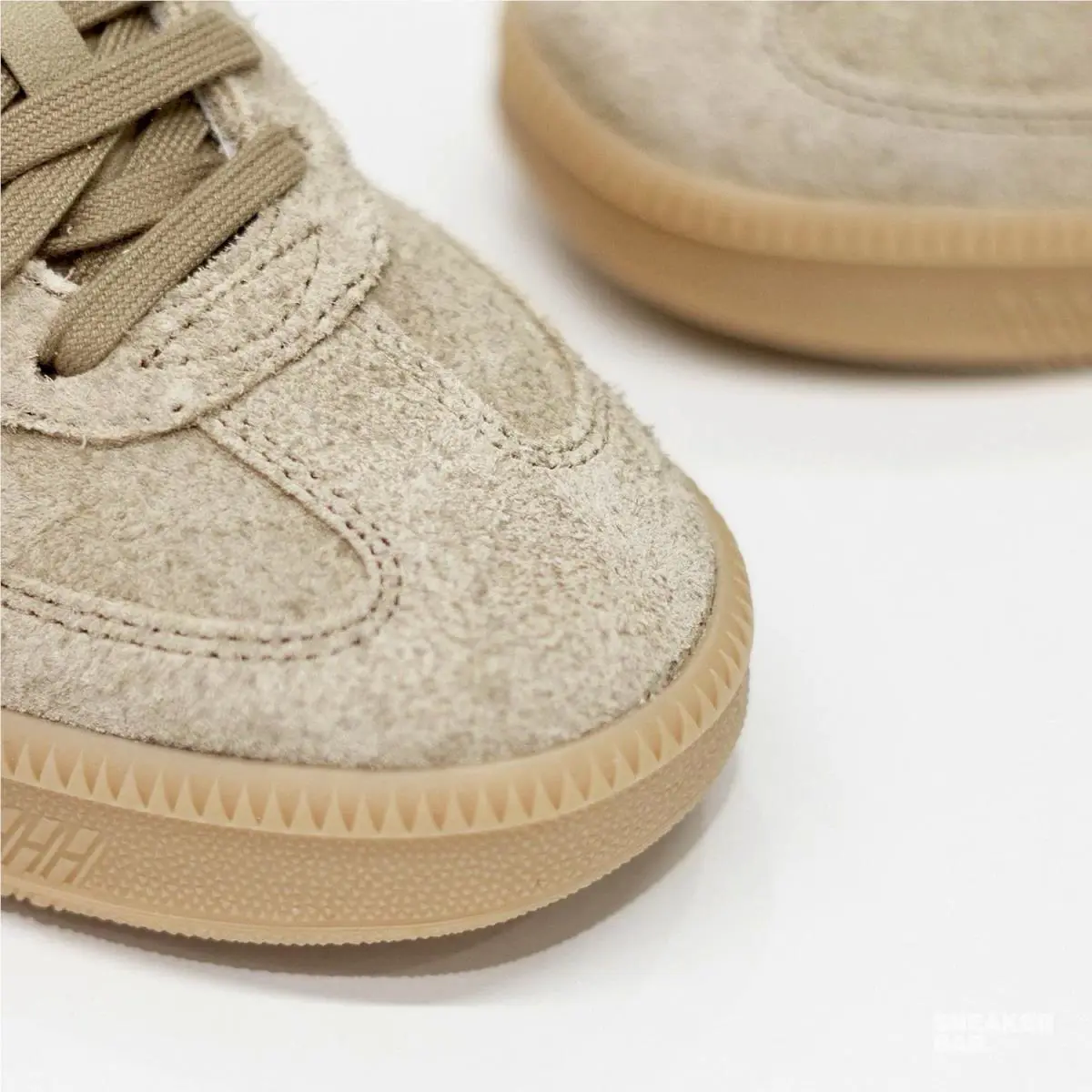 Adidas shoes - adidas Samba - Samba - Adidas Originals Samba XLG - Brown 11