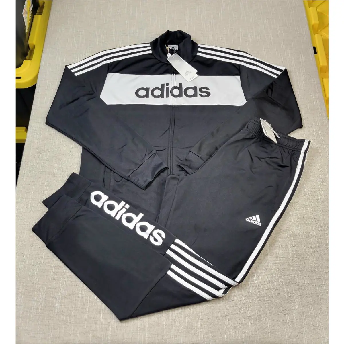Adidas clothing - Black White 19