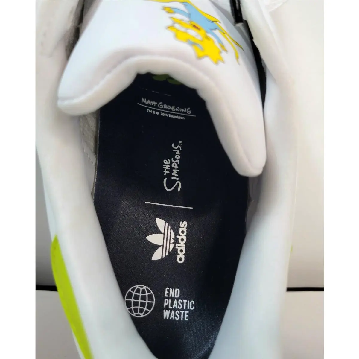 Adidas shoes - ADIDAS Superstar J The Simpsons - GY3321 - White Green 8