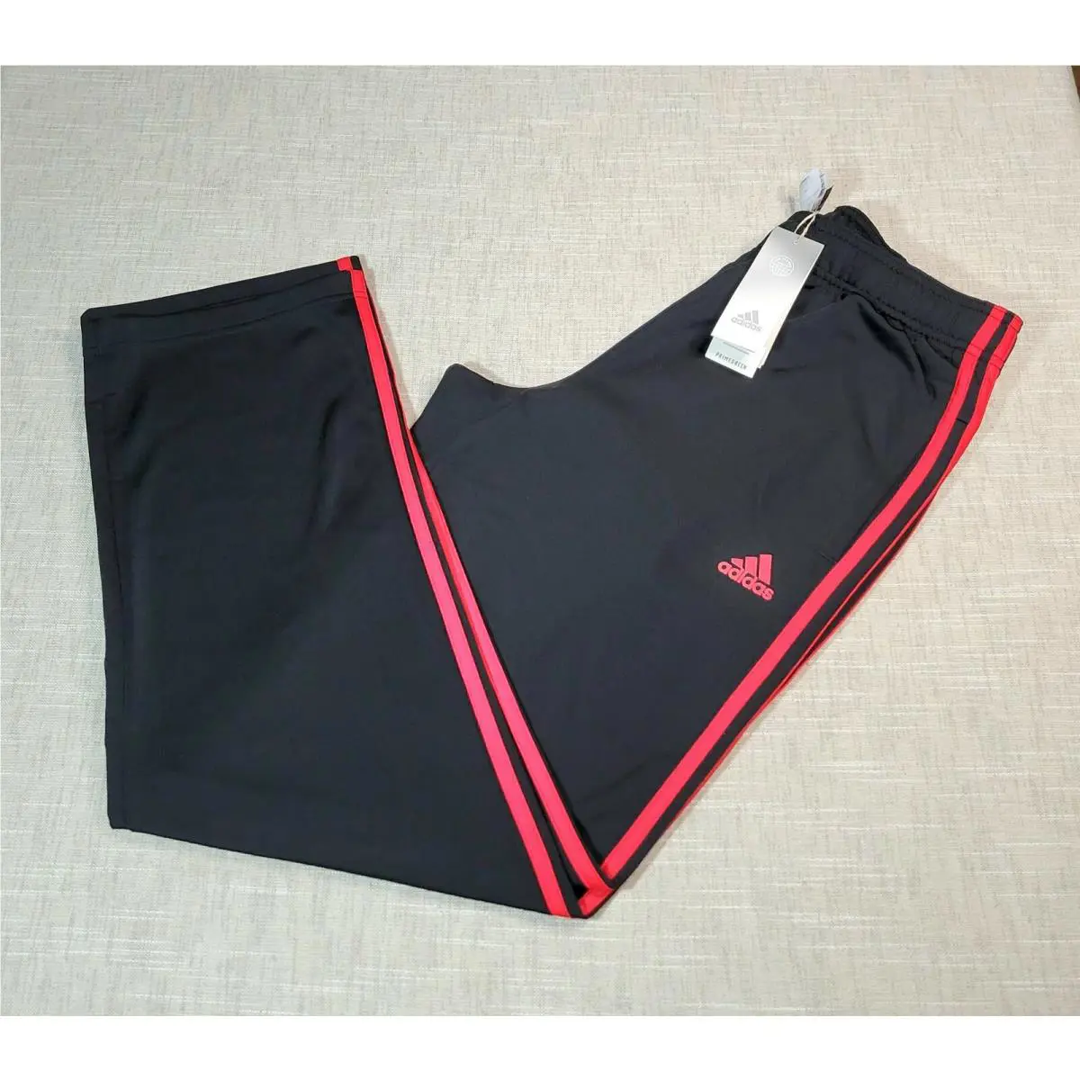 Adidas clothing - red/black 1