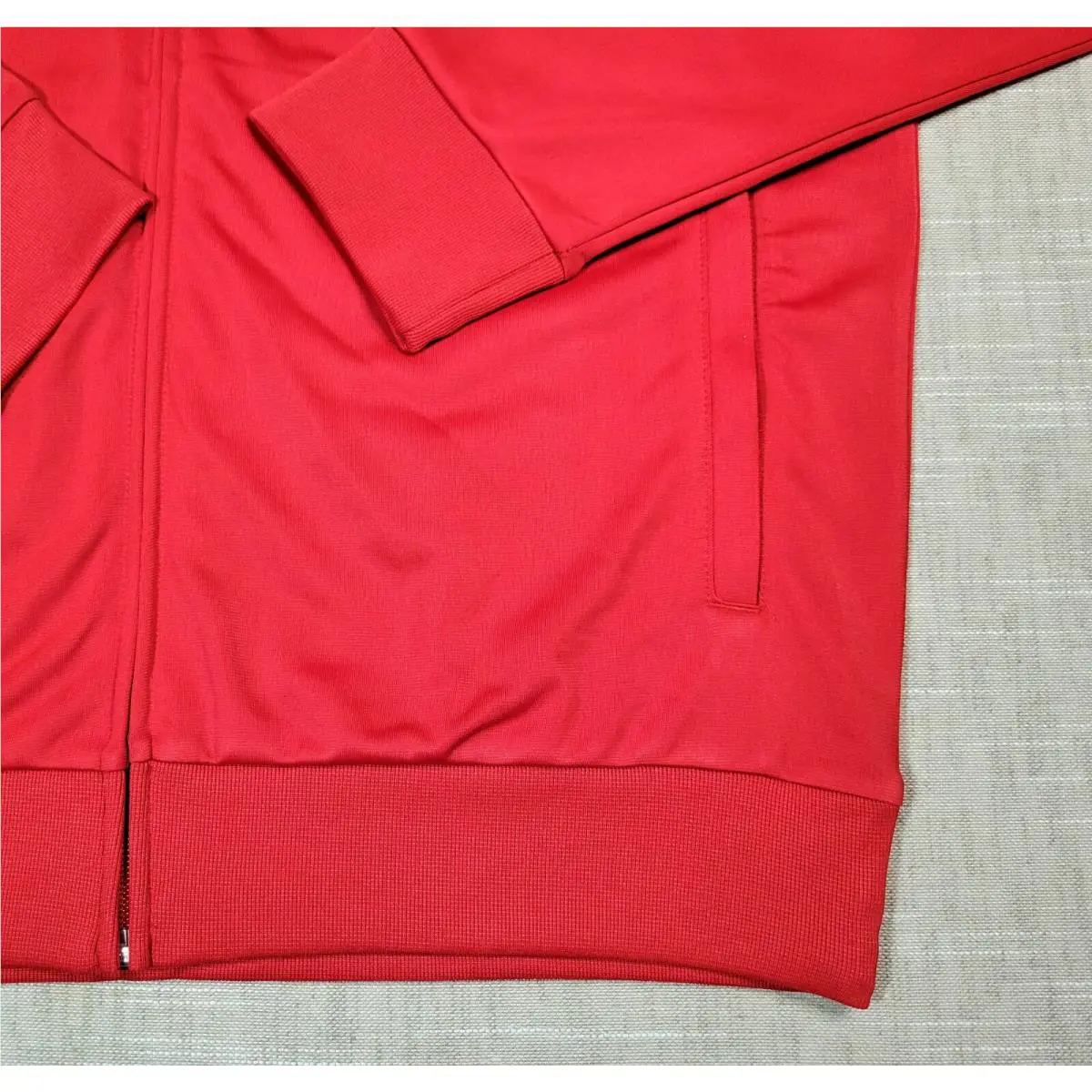 Adidas clothing - red/black 6