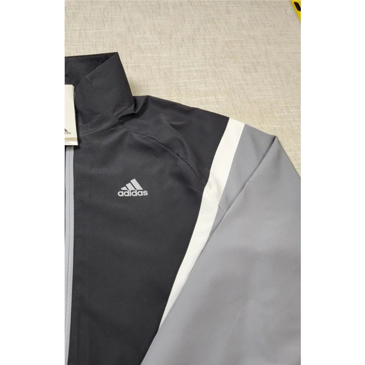 Adidas clothing - IJ6072 - IJ6072 - Gray Black White 2