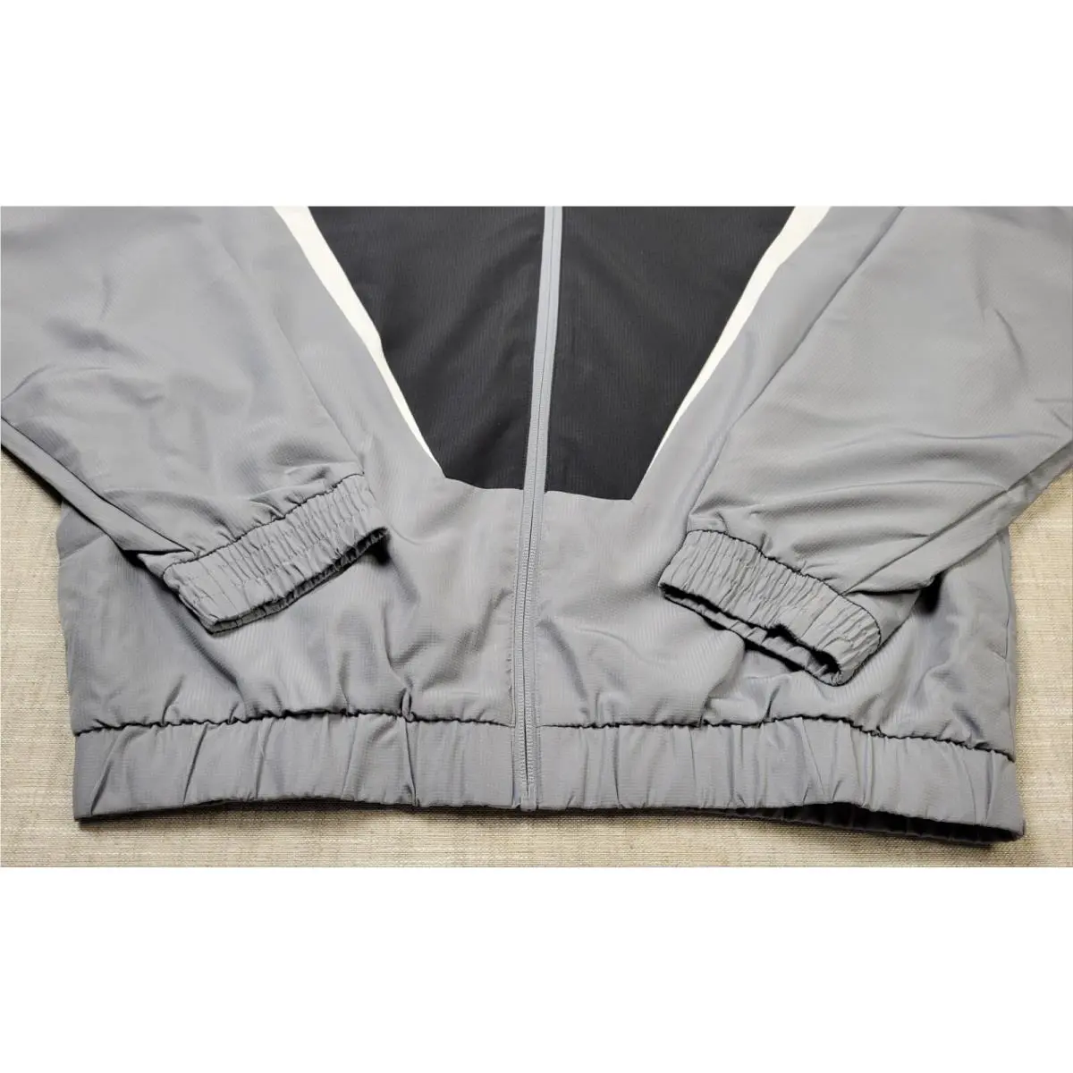 Adidas clothing - IJ6072 - IJ6072 - Gray Black White 6