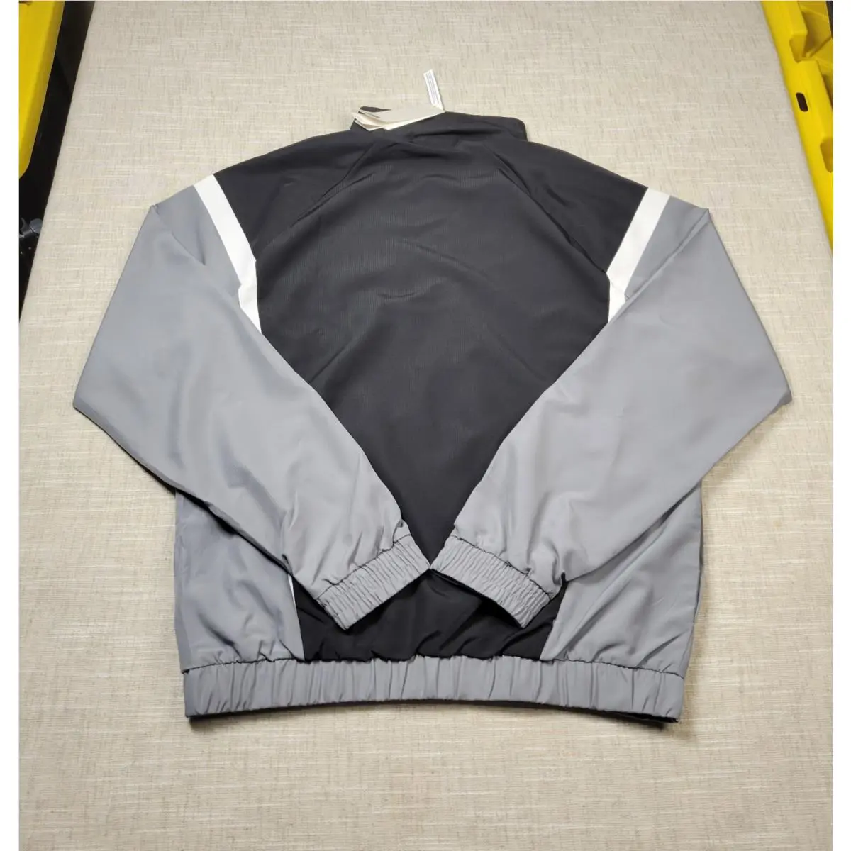 Adidas clothing - IJ6072 - IJ6072 - Gray Black White 7