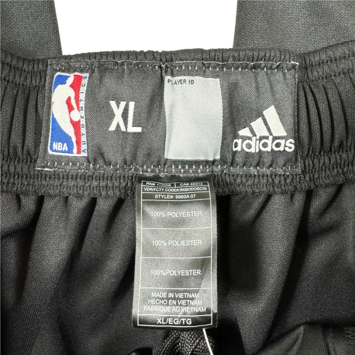 Adidas clothing - Black 2