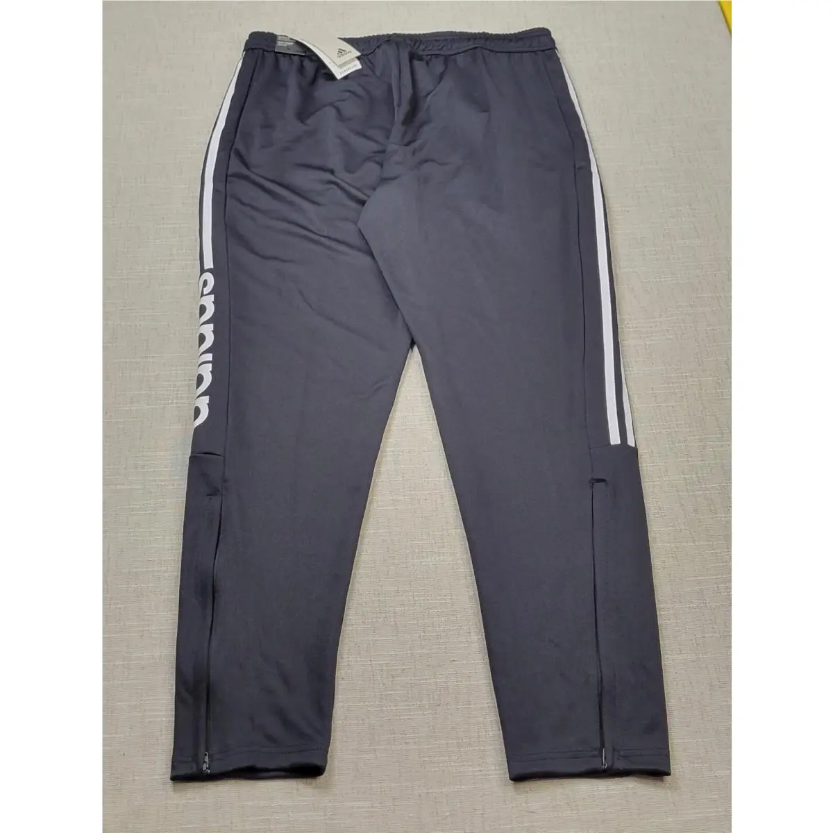 Adidas clothing - Black White 12