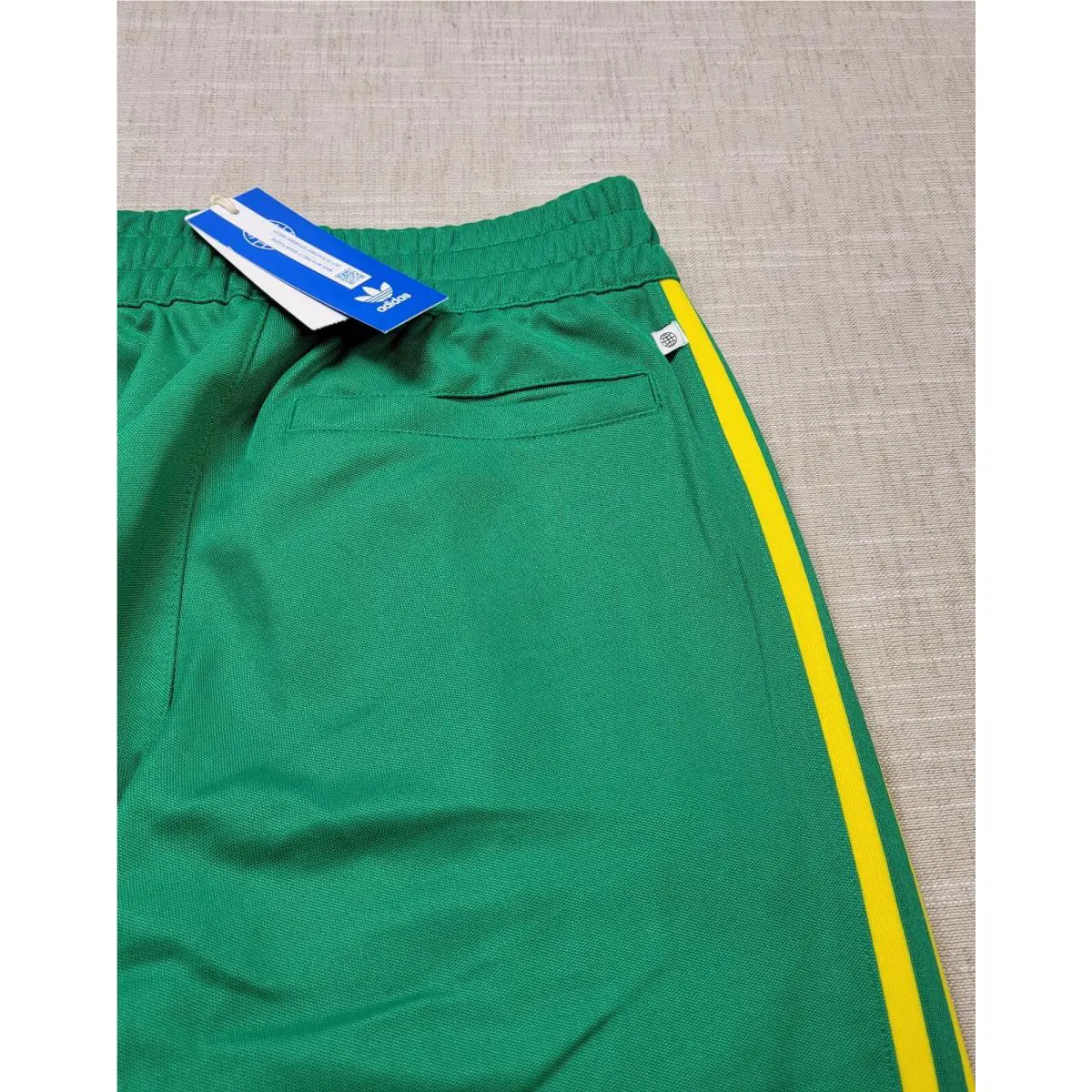 Adidas clothing - Green Yellow 11