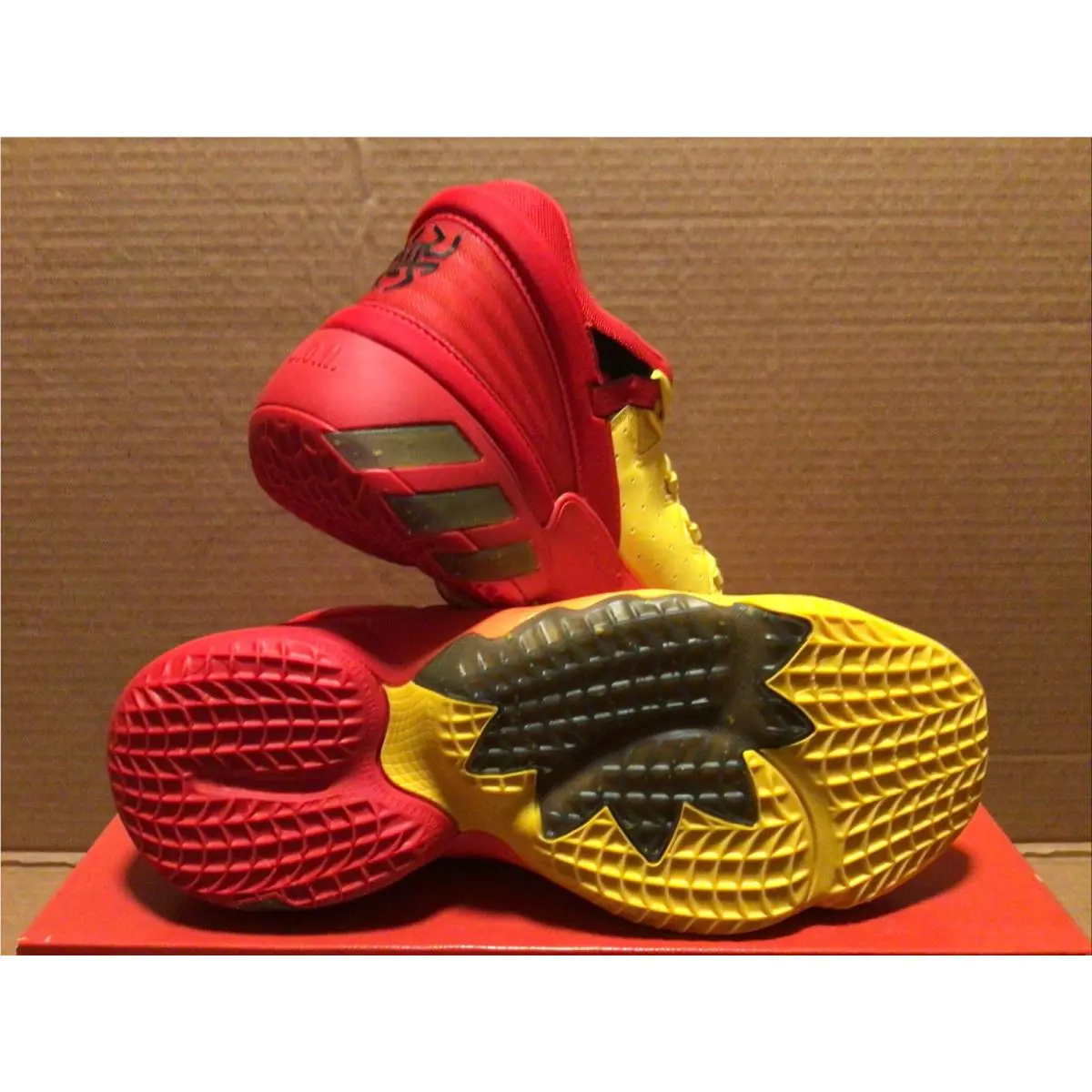 Adidas shoes - adidas D.O.N. Issue #2 - Issue - Red 0