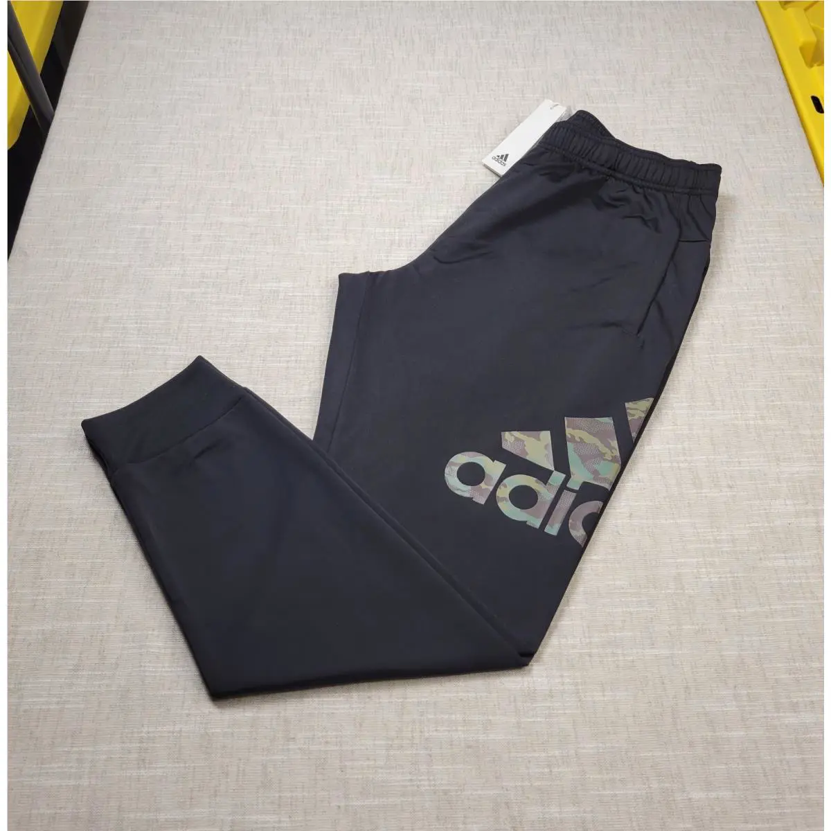 Adidas clothing - Black Green Brown 14