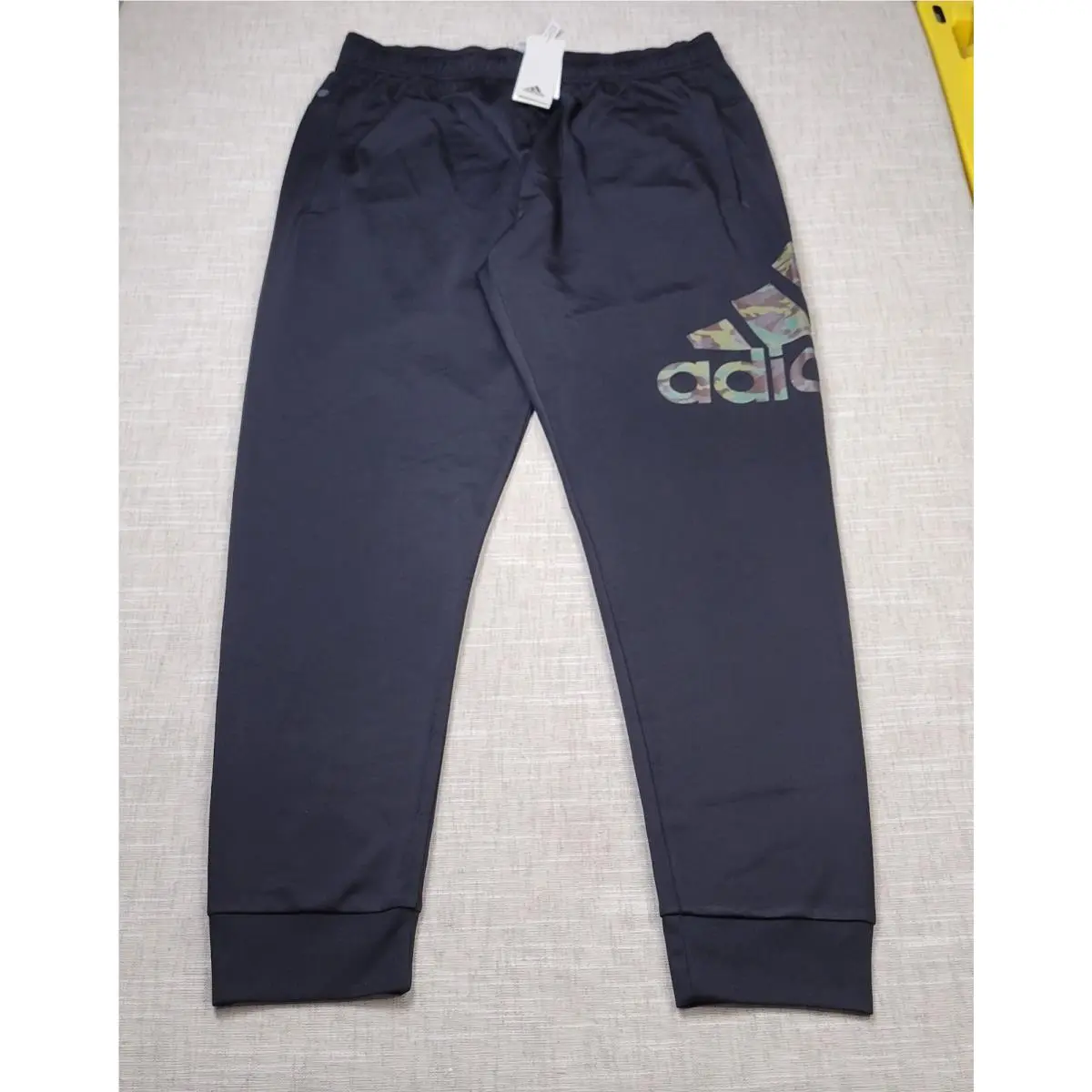Adidas clothing - Black Green Brown 1