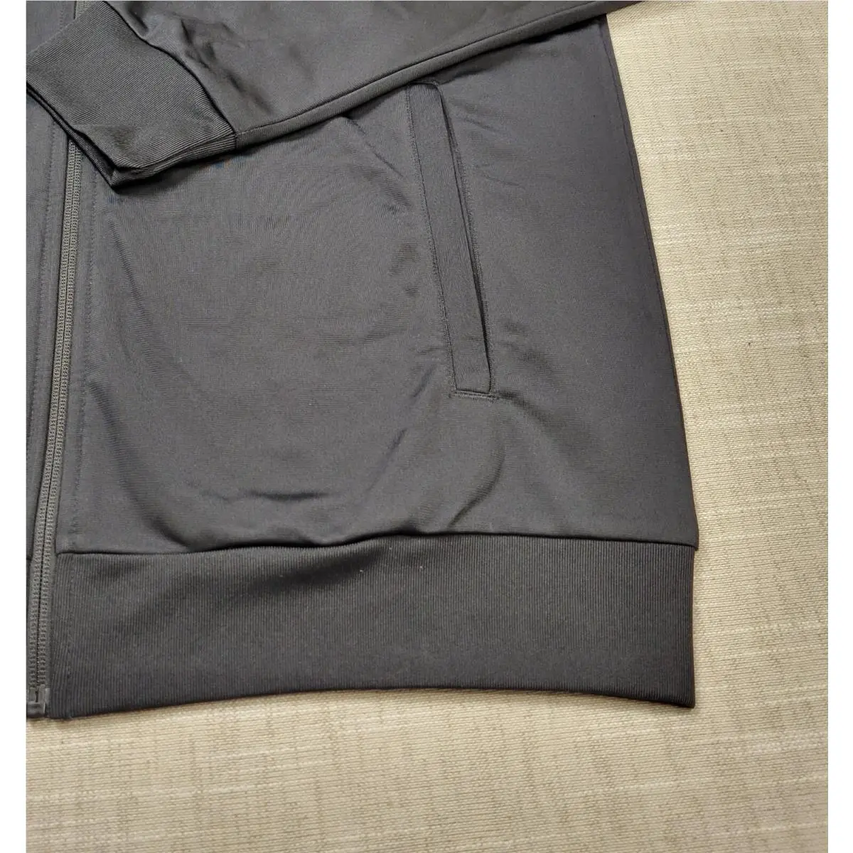 Adidas clothing - Black Green Brown 6