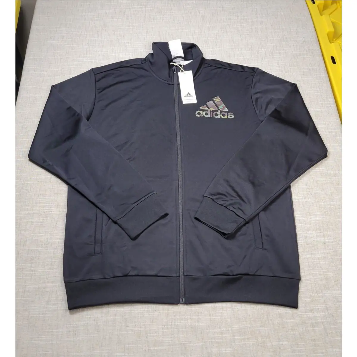 Adidas clothing - Black Green Brown 0