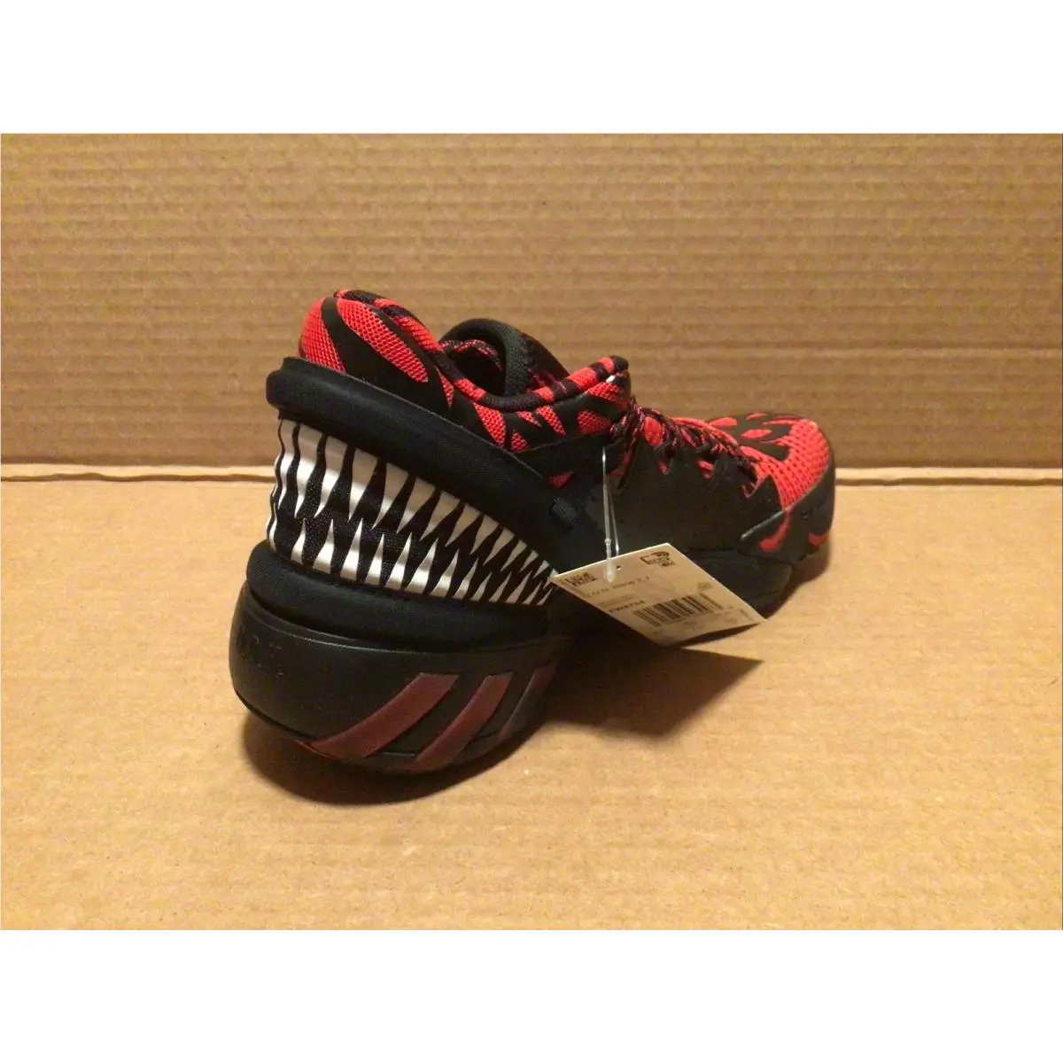Adidas shoes - adidas D.O.N. Issue #2 - Issue - Red 2