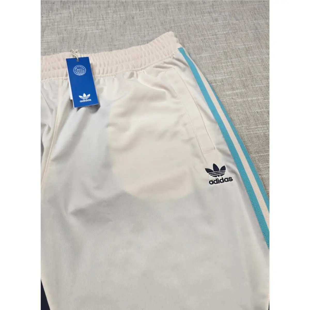 Adidas clothing - Adidas Superstar - Superstar - HC2079 - Blue Wonder White Teal 2