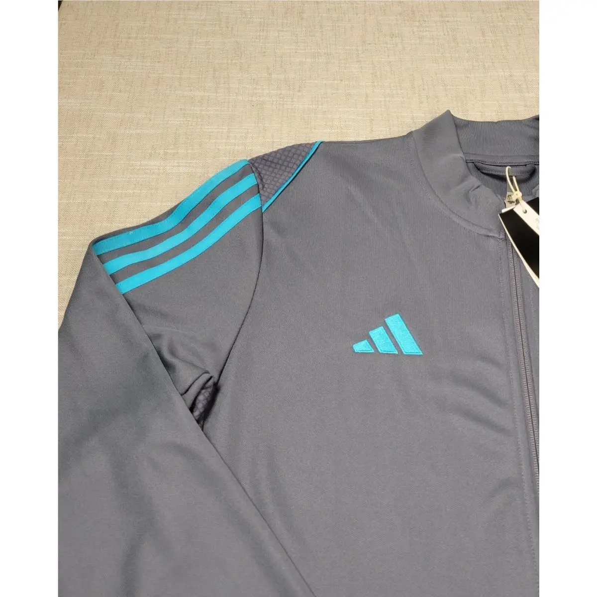 Adidas clothing - Gray Cyan 2