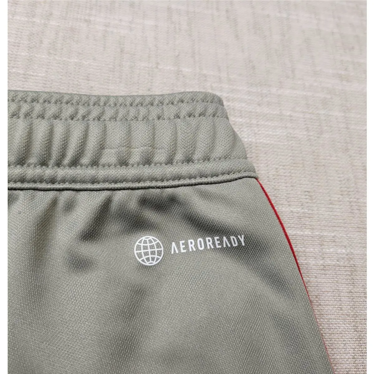Adidas clothing - Gray Silver Red 10
