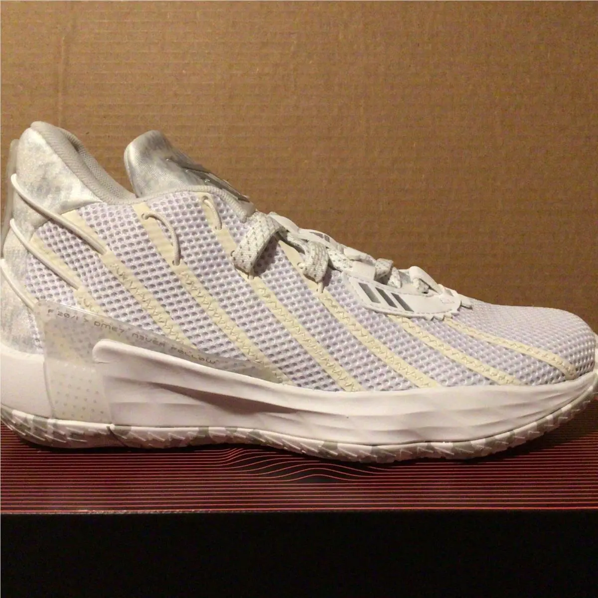 Adidas Dame 7 ‘I Am My Own Fan’ Cloud White Size 9 Mens