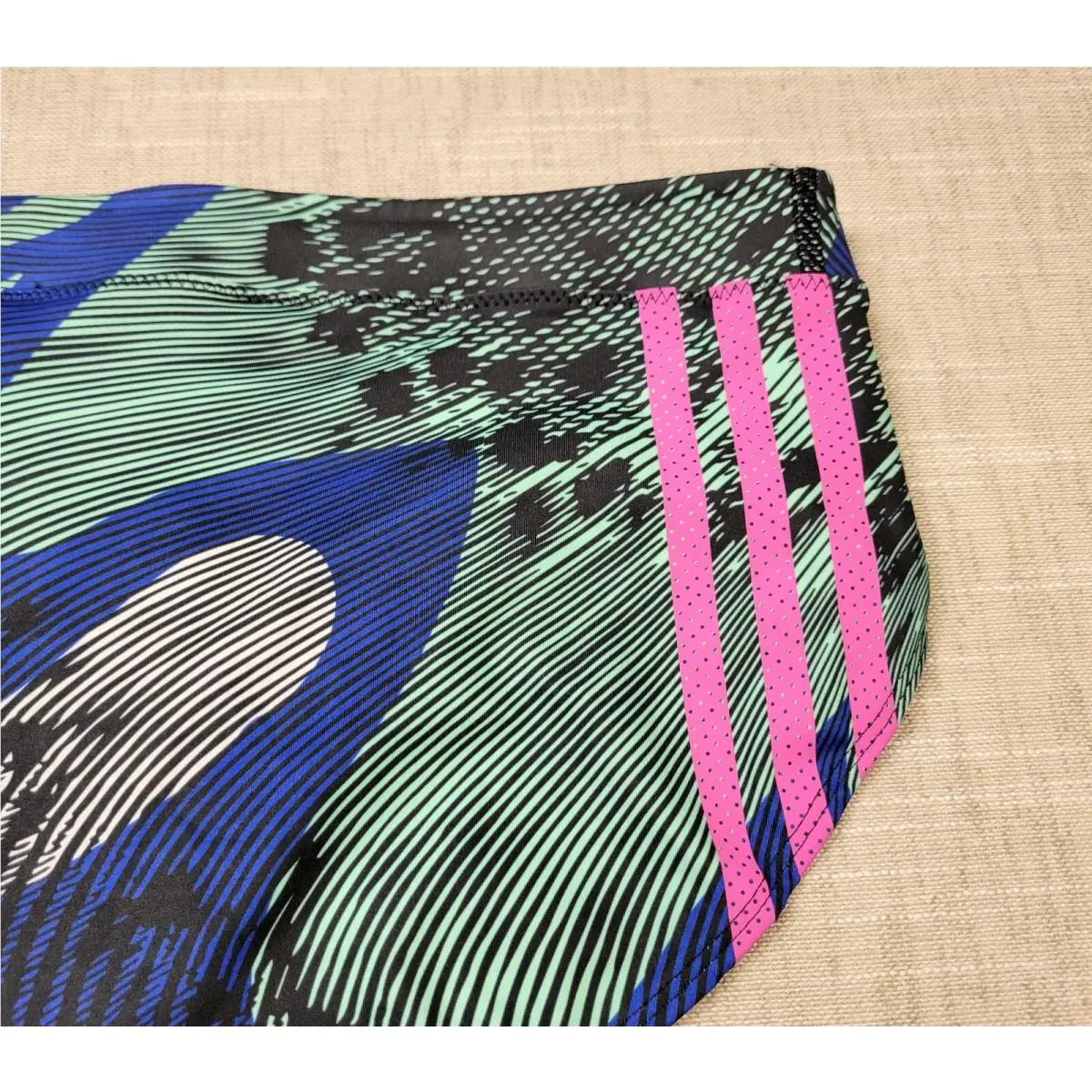 Adidas clothing - Black Blue Pink White 3