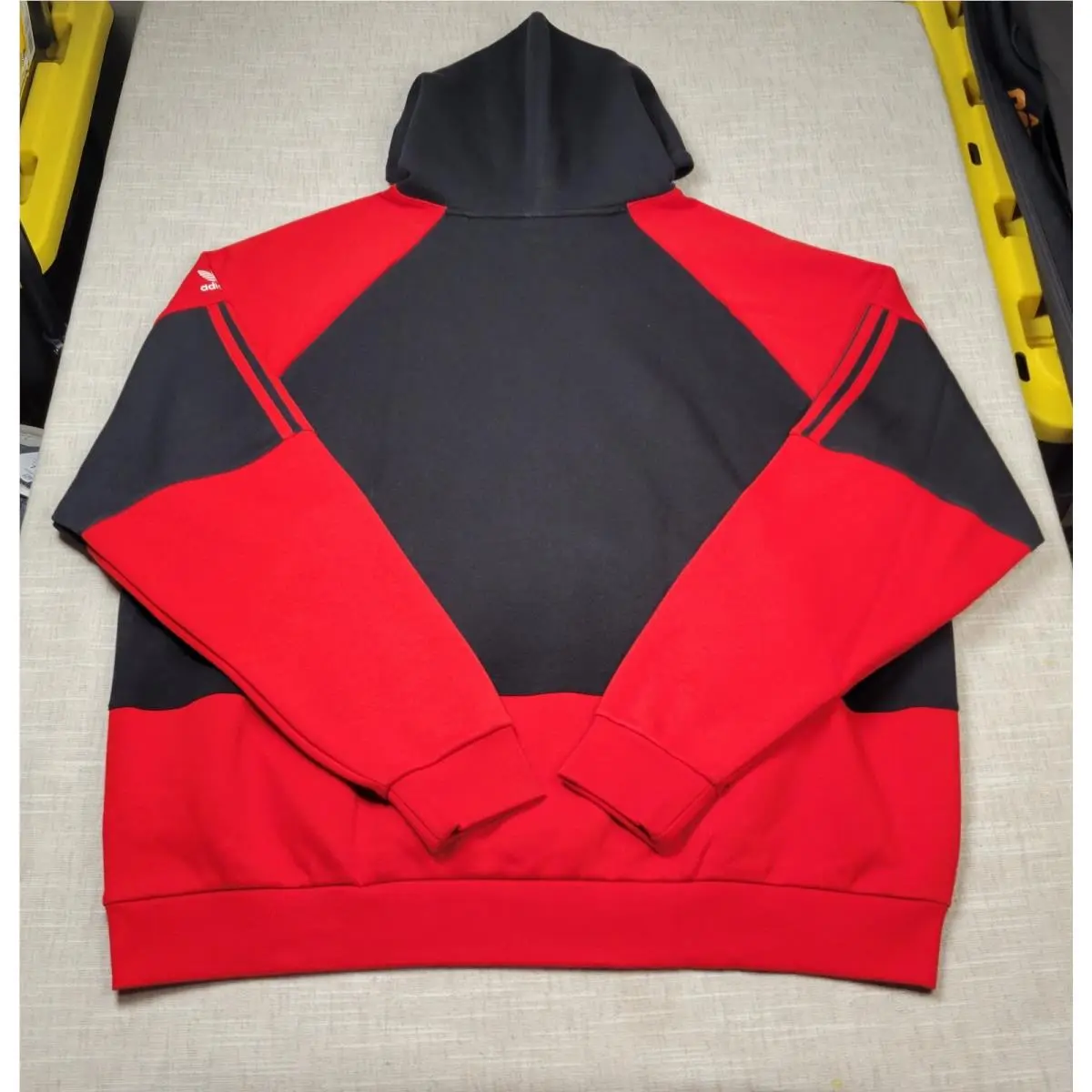 Adidas clothing - Red Black 6