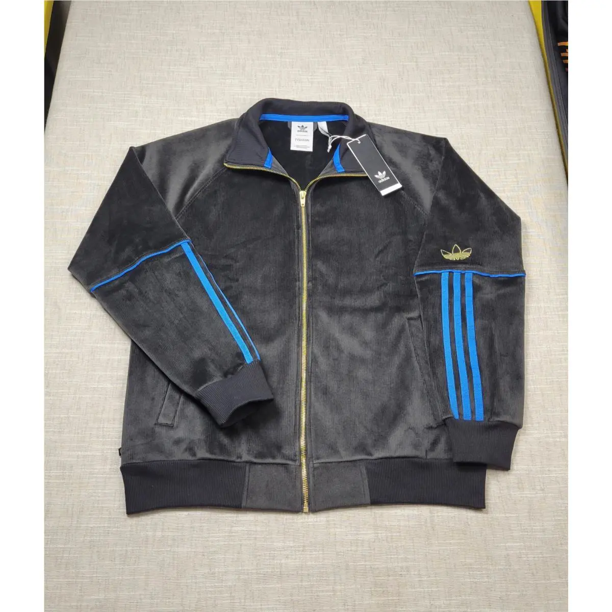Adidas Tyshawn Jones Velour Track Jacket Small Men Black Blue Gold Skateboarding